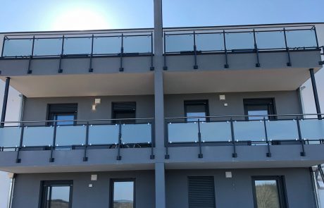 Balkon-modern-glas-schwarz-Spaleck-2